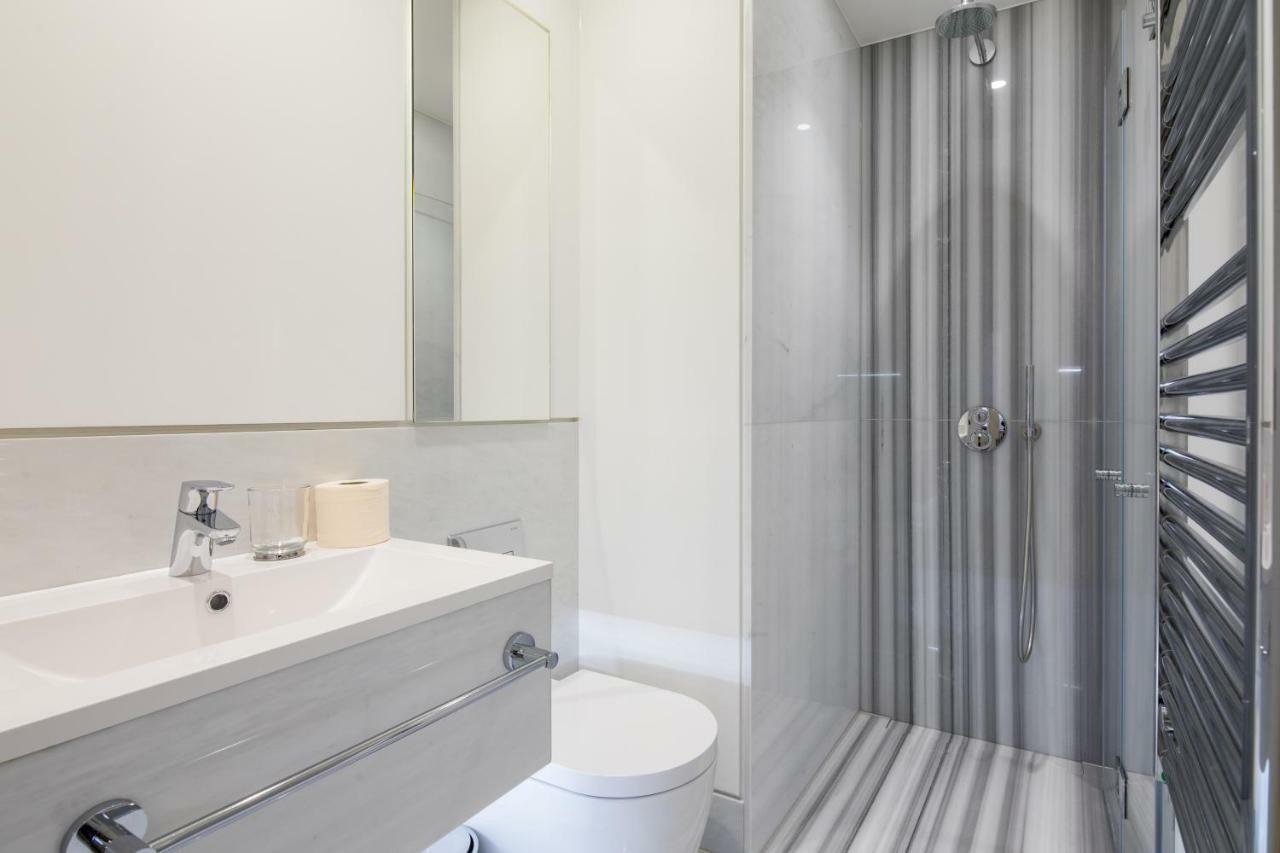 VI Castle Lane Apartment London Ngoại thất bức ảnh